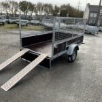 LIDER verstärkter Mehrzweck-Holzanhänger – 1 gebremste Achse – zulässiges Gesamtgewicht: 750 kg – 251 x 133 cm