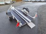 DEBON ROADSTER MOTO 1V2 Kippmotorradanhänger - 1 Stellplatz - 1 Achse - zulässiges Gesamtgewicht 750 kg OHNE AUSSTATTUNG