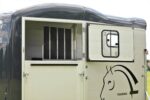 Pferdeanhänger CHEVAL LIBERTE - TOURING COUNTRY - Frontrampe - 2 Achsen - 2 Boxen - zulässiges Gesamtgewicht 1400-2600 kg – Image 7