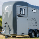 TOURING XL Pferdeanhänger - CHEVAL LIBERTE - 2 Pferde - zulässiges Gesamtgewicht: 1400/2600 kg