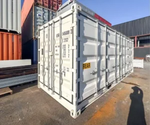 20-Fuß-Seecontainer, offene Seite, erste Reise