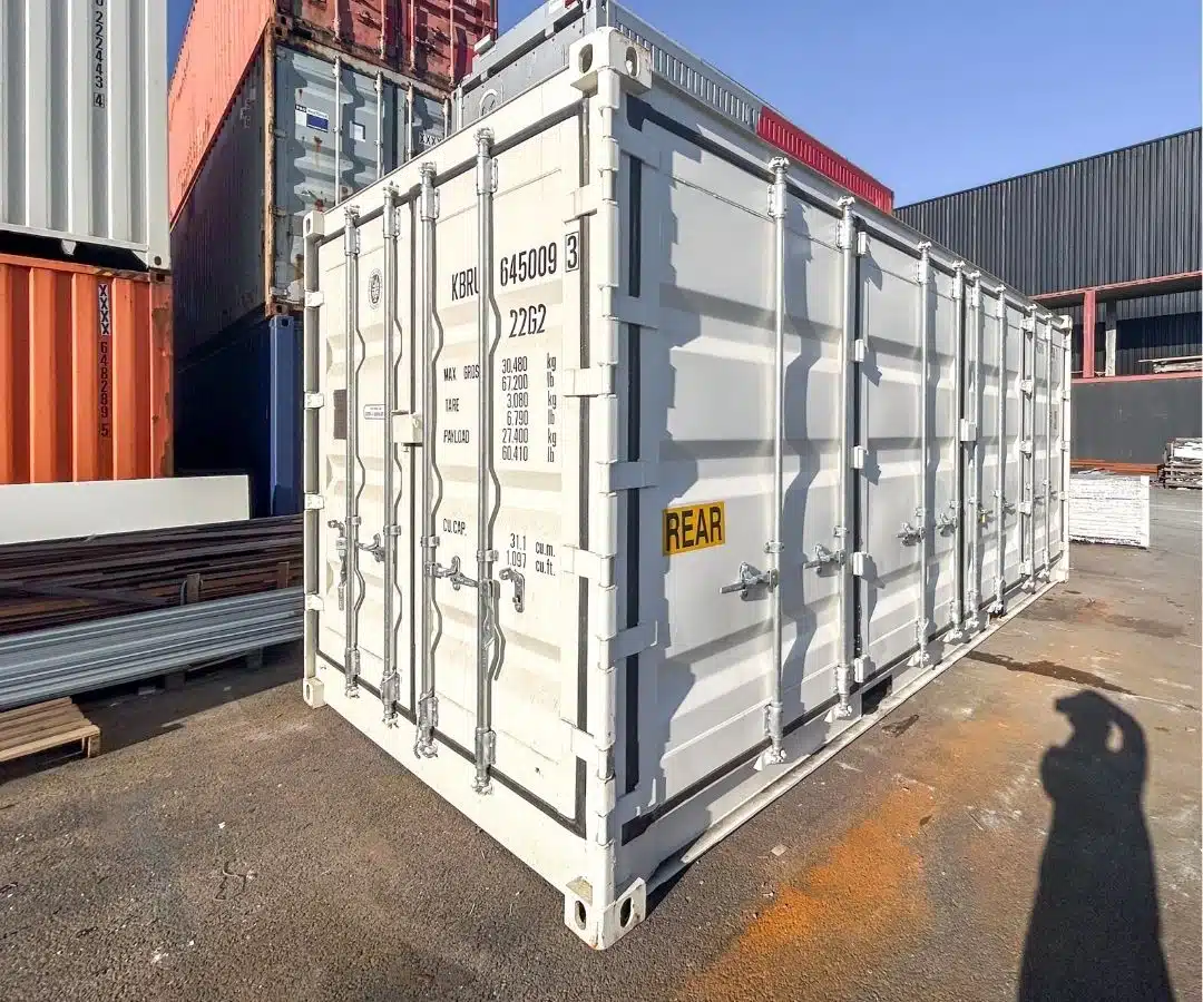 container-demontable-3 20-Fuß-Seecontainer, offene Seite, erste Reise – Image 1